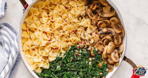 پاستا قارچ و سبزیجات