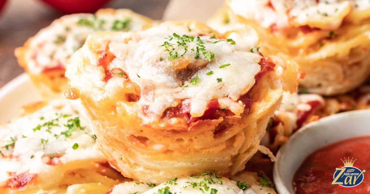 مافین اسپاگتی و پنیر