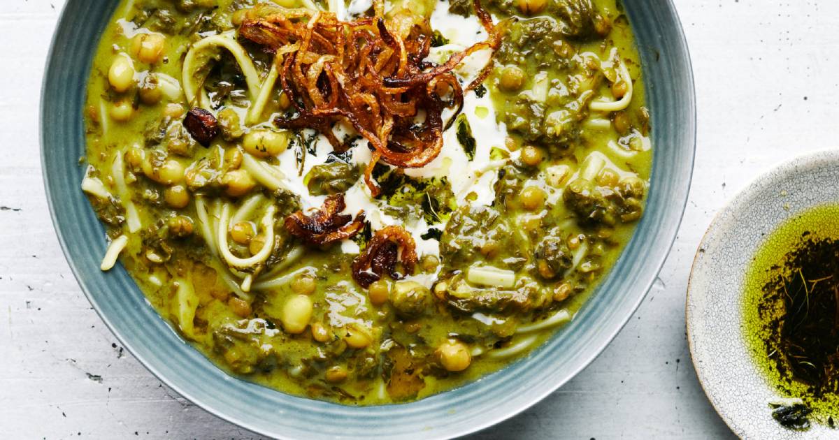 طرز تهیه آش رشته